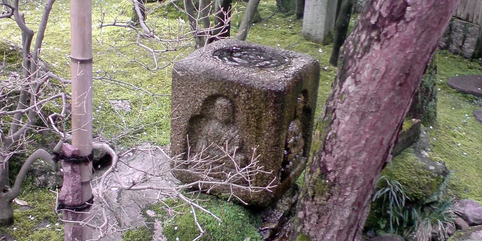 가나자와 데라마치의 묘류지(닌자데라) 목조 본당 외관
